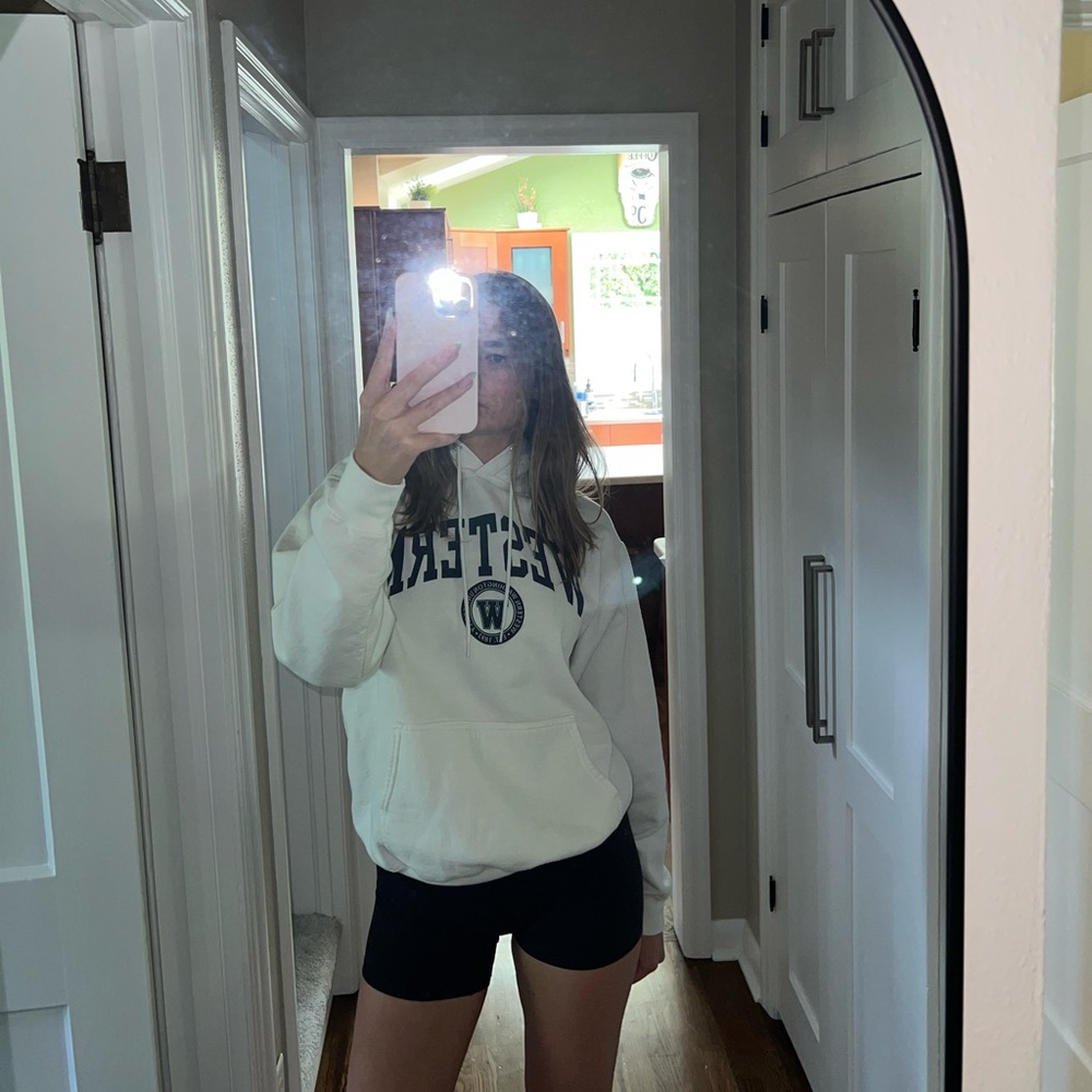 White WWU sweatshirt